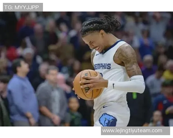 考辛斯盛赞华子与莫兰特组合完美契合展现篮球新风貌 考辛斯盛赞华子与莫兰特组合完美契合展现篮球新风貌