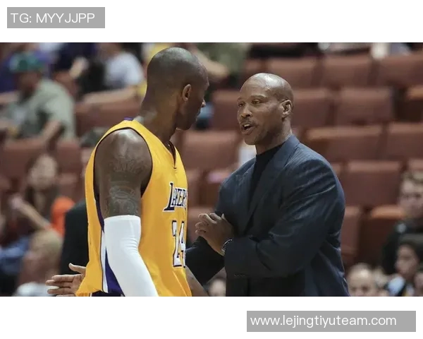 麦迪能否替代科比夺冠斯科特强调科比激励鲨鱼提升的重要性 麦迪能否替代科比夺冠斯科特强调科比激励鲨鱼提升的重要性