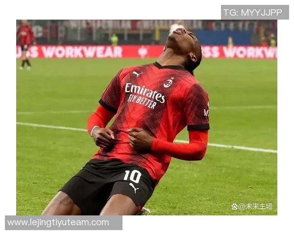 米兰左后卫埃斯图皮尼安国家队受伤脚踝伤势待评估