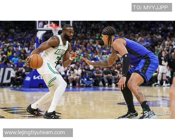 杰伦布朗主动请缨防守小卡背后的勇气与决心解析